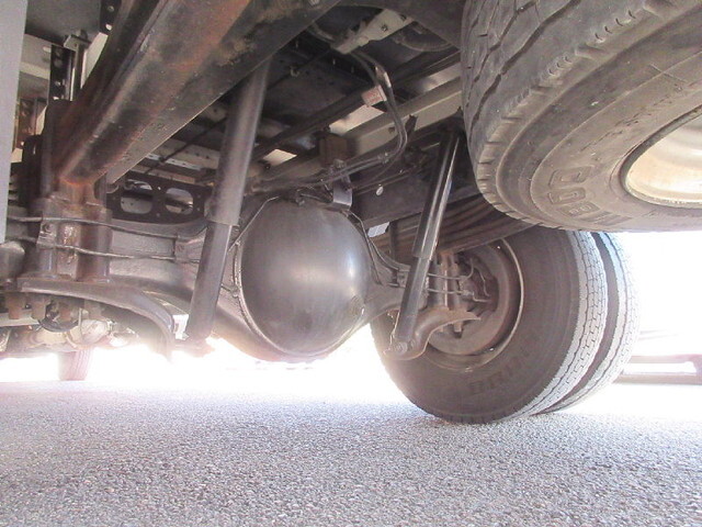 日野レンジャーアルミウイング中型（4t）[写真10]