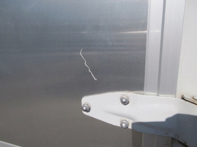 日野レンジャーアルミウイング中型（4t）[写真15]