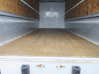 日野レンジャーアルミウイング中型（4t）[写真09]