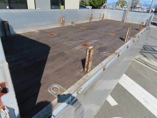 いすゞフォワードアルミブロック増トン（6t・8t）[写真27]