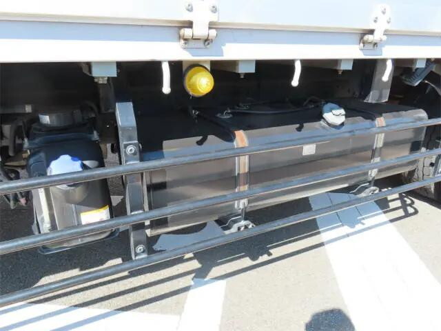 いすゞフォワードアルミブロック増トン（6t・8t）[写真39]