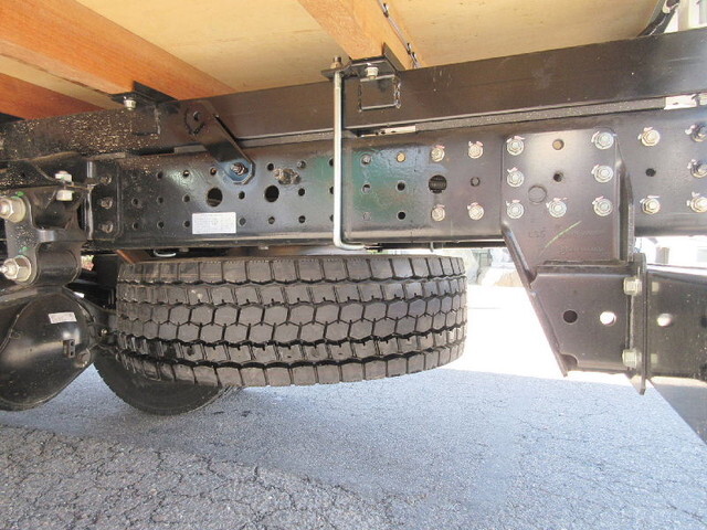 三菱ふそうキャンターアルミブロック小型（2t・3t）[写真15]