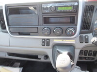 三菱ふそうキャンターアルミブロック小型（2t・3t）[写真22]