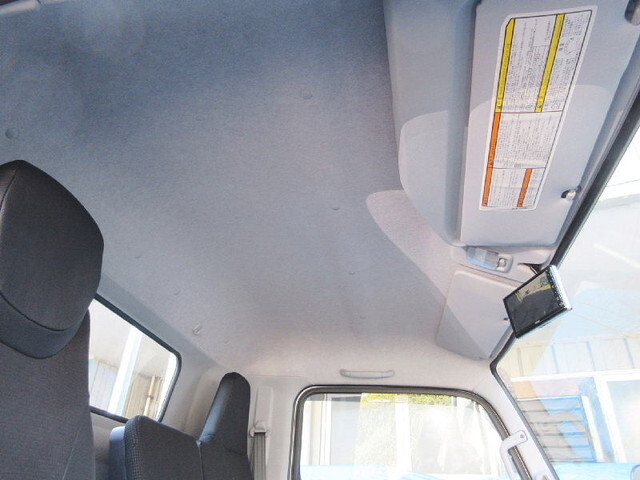 三菱ふそうキャンターアルミブロック小型（2t・3t）[写真25]