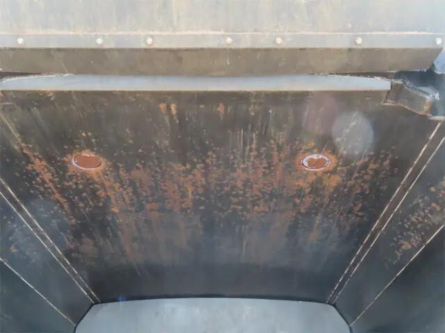 いすゞフォワードパッカー車（塵芥車）中型（4t）[写真17]