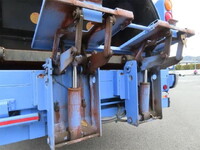 いすゞフォワードパッカー車（塵芥車）中型（4t）[写真30]