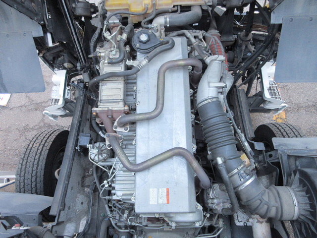 日野プロフィアアルミウイング大型（10t）[写真28]