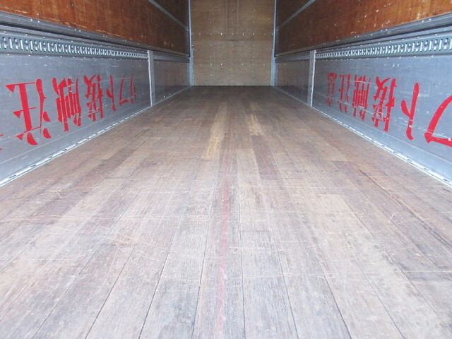 日野プロフィアアルミウイング大型（10t）[写真05]