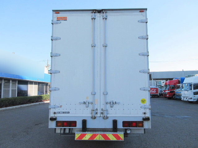 日野プロフィアアルミウイング大型（10t）[写真09]