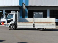 三菱ふそうファイター平ボディ増トン（6t・8t）[写真09]