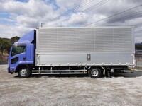 いすゞフォワードアルミウイング中型（4t）[写真10]