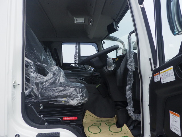 三菱ふそうスーパーグレートダンプ大型（10t）[写真18]