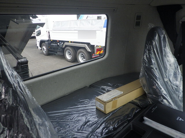 三菱ふそうスーパーグレートダンプ大型（10t）[写真20]