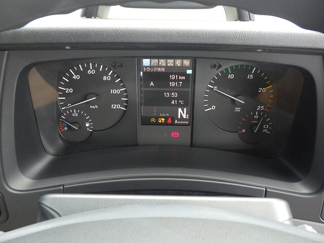 三菱ふそうスーパーグレートダンプ大型（10t）[写真25]