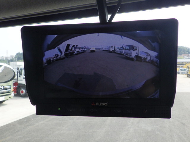 三菱ふそうスーパーグレートダンプ大型（10t）[写真37]