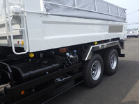 三菱ふそうスーパーグレートダンプ大型（10t）[写真09]