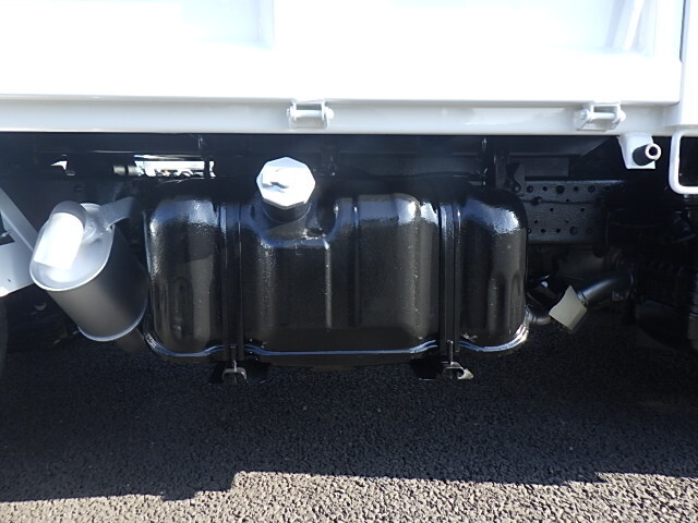 いすゞエルフダンプ小型（2t・3t）[写真12]