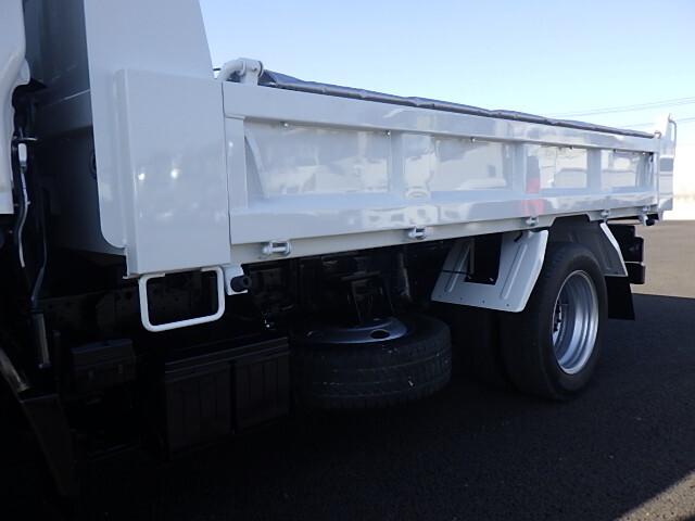 いすゞエルフダンプ小型（2t・3t）[写真15]