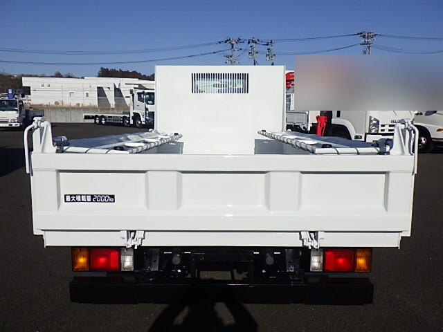 いすゞエルフダンプ小型（2t・3t）[写真05]