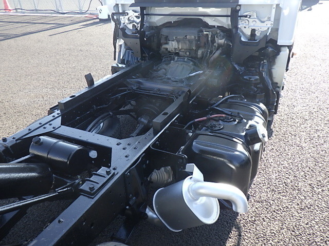 いすゞエルフダンプ小型（2t・3t）[写真09]