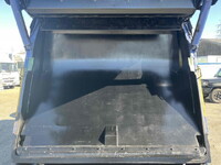 いすゞエルフパッカー車（塵芥車）小型（2t・3t）[写真19]