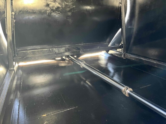 いすゞエルフパッカー車（塵芥車）小型（2t・3t）[写真19]