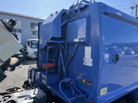 いすゞエルフパッカー車（塵芥車）小型（2t・3t）[写真24]