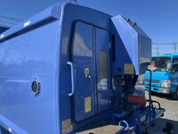 いすゞエルフパッカー車（塵芥車）小型（2t・3t）[写真27]