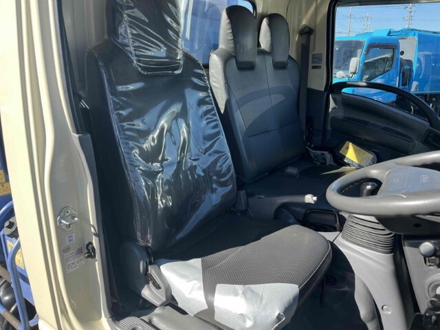 いすゞエルフパッカー車（塵芥車）小型（2t・3t）[写真33]