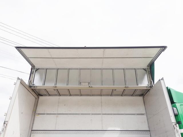 三菱ふそうファイターアルミウイング中型（4t）[写真15]