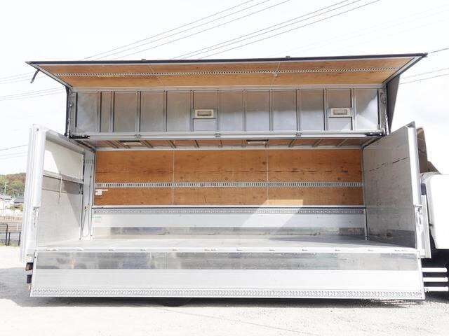 いすゞフォワードアルミウイング増トン（6t・8t）[写真12]