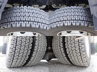 いすゞフォワードアルミウイング増トン（6t・8t）[写真18]