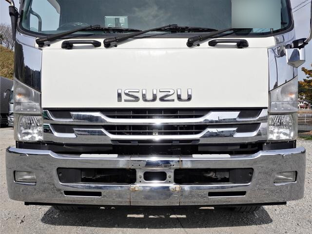 いすゞフォワードアルミウイング増トン（6t・8t）[写真04]