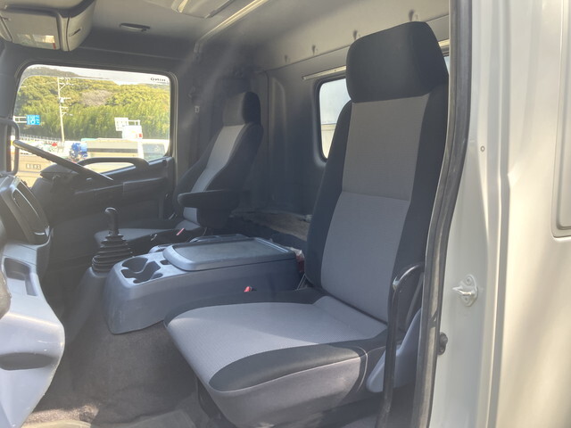 日野レンジャーアルミブロック増トン（6t・8t）[写真28]