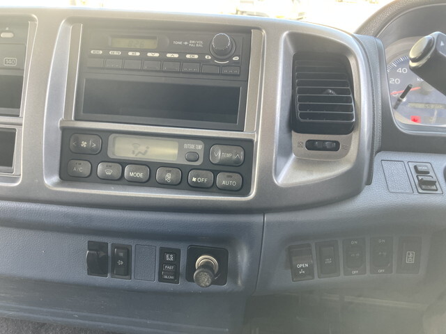 日野レンジャーアルミブロック増トン（6t・8t）[写真35]