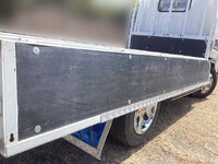 三菱ふそうキャンター平ボディ小型（2t・3t）[写真14]