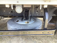 三菱ふそうキャンター平ボディ小型（2t・3t）[写真23]