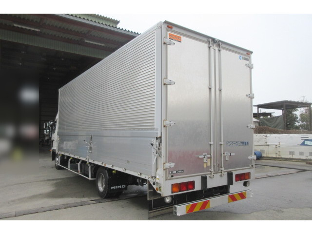 日野レンジャーアルミウイング中型（4t）[写真02]