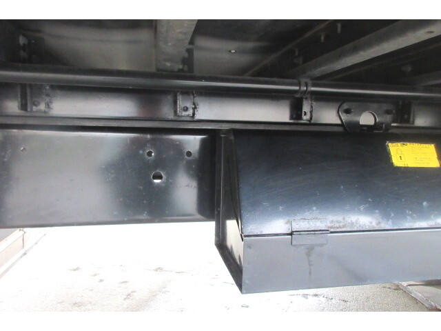 日野レンジャーアルミウイング中型（4t）[写真27]