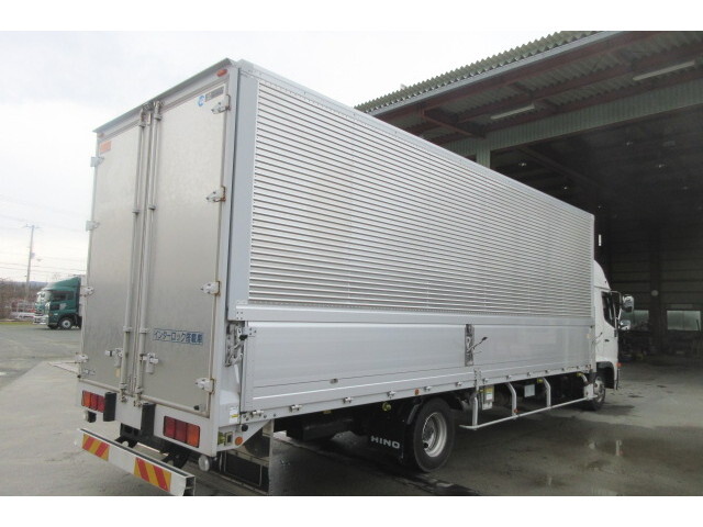 日野レンジャーアルミウイング中型（4t）[写真04]