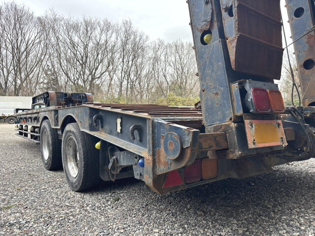 その他のメーカーその他の車種トレーラー（セミトレーラー）大型（10t）[写真16]