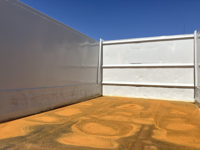 三菱ふそうファイター深ダンプ（土砂禁ダンプ）中型（4t）[写真12]