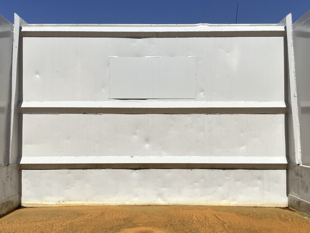 三菱ふそうファイター深ダンプ（土砂禁ダンプ）中型（4t）[写真13]