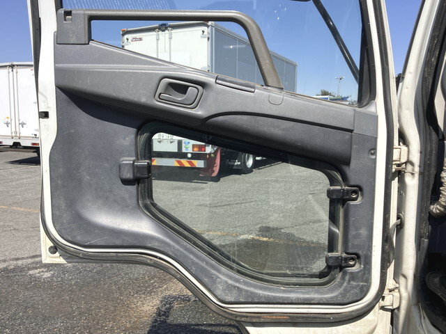 三菱ふそうファイター深ダンプ（土砂禁ダンプ）中型（4t）[写真30]