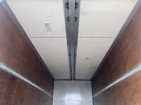 いすゞフォワードアルミウイング中型（4t）[写真13]