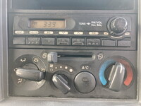 いすゞフォワードアルミウイング中型（4t）[写真38]