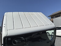 三菱ふそうキャンター平ボディ小型（2t・3t）[写真16]