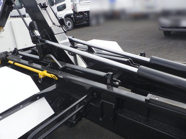 日野レンジャーコンテナ専用車中型（4t）[写真24]