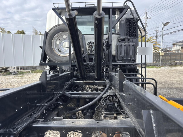 日野レンジャーコンテナ専用車中型（4t）[写真16]