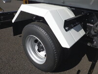 三菱ふそうファイターコンテナ専用車中型（4t）[写真16]